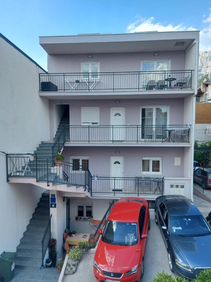 Nada Apartament *